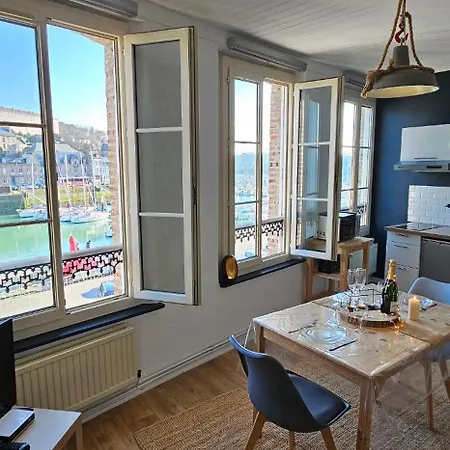 Apartment L'atelier- Duplex Vue Magnifique Sur Le Port- Saint-Valery-en-Caux